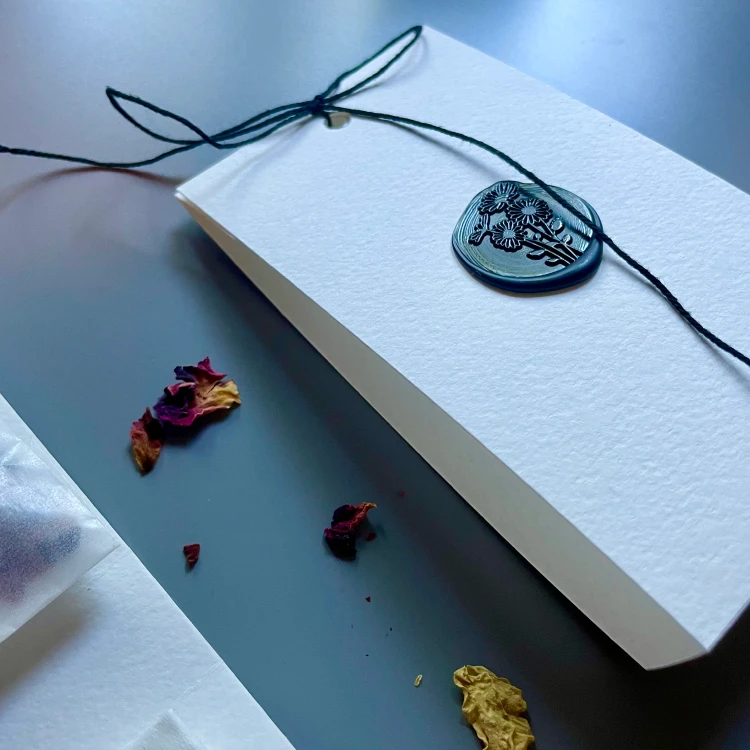 Lancio dei petali o del riso? Tradizione e Modernità graficawedding.it