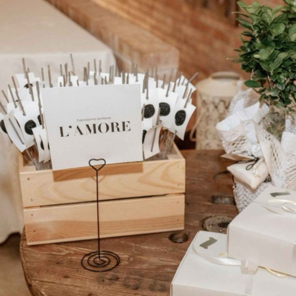 grafica wedding - etichette scintille luminose